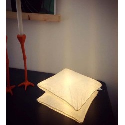 Lampe Coussins empilés en papier - SANDRA MASSAT